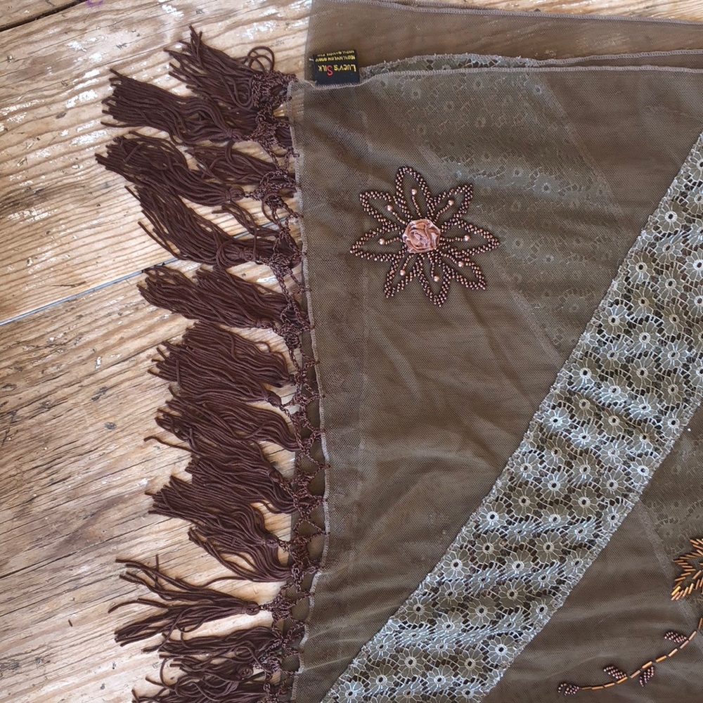 Formal Scarf - Picture 3 of 4
